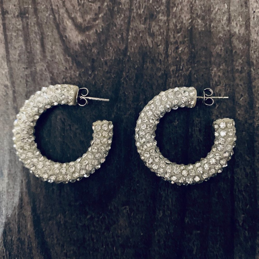 Gorgeoues Rhinestone Hoop Earrings